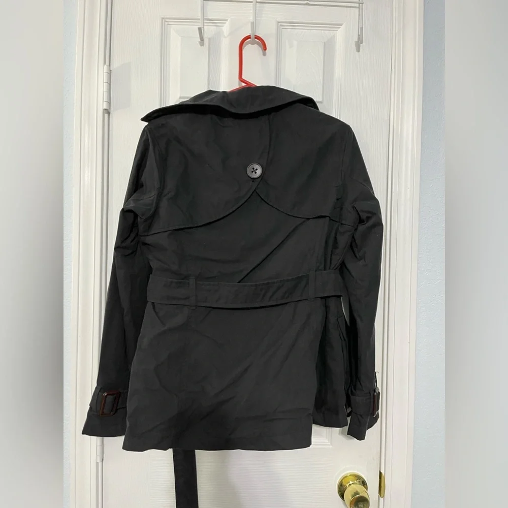 Women jacket - Picture 2 of 3